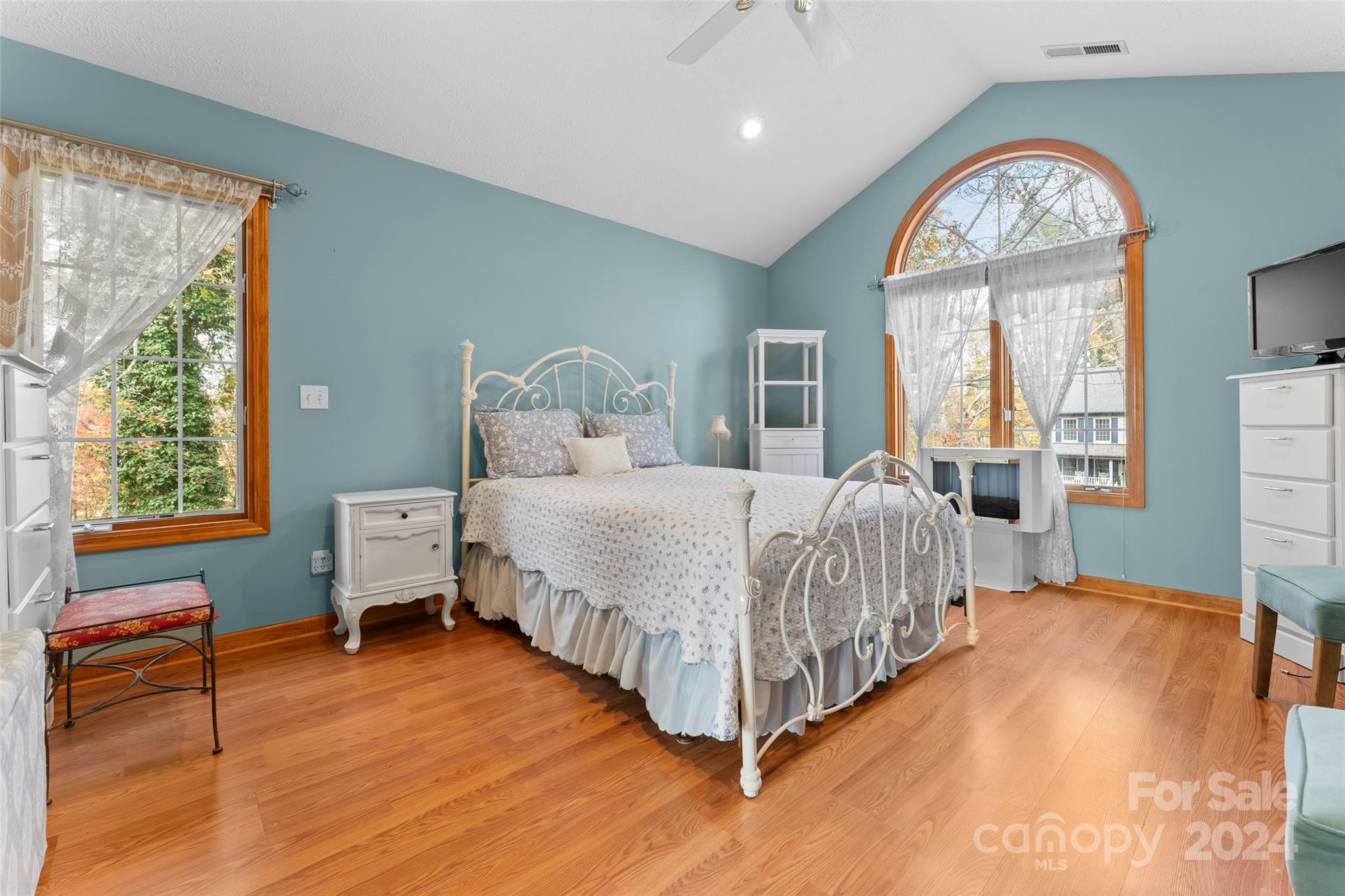 131 Caldonia Drive Candler NC 28715