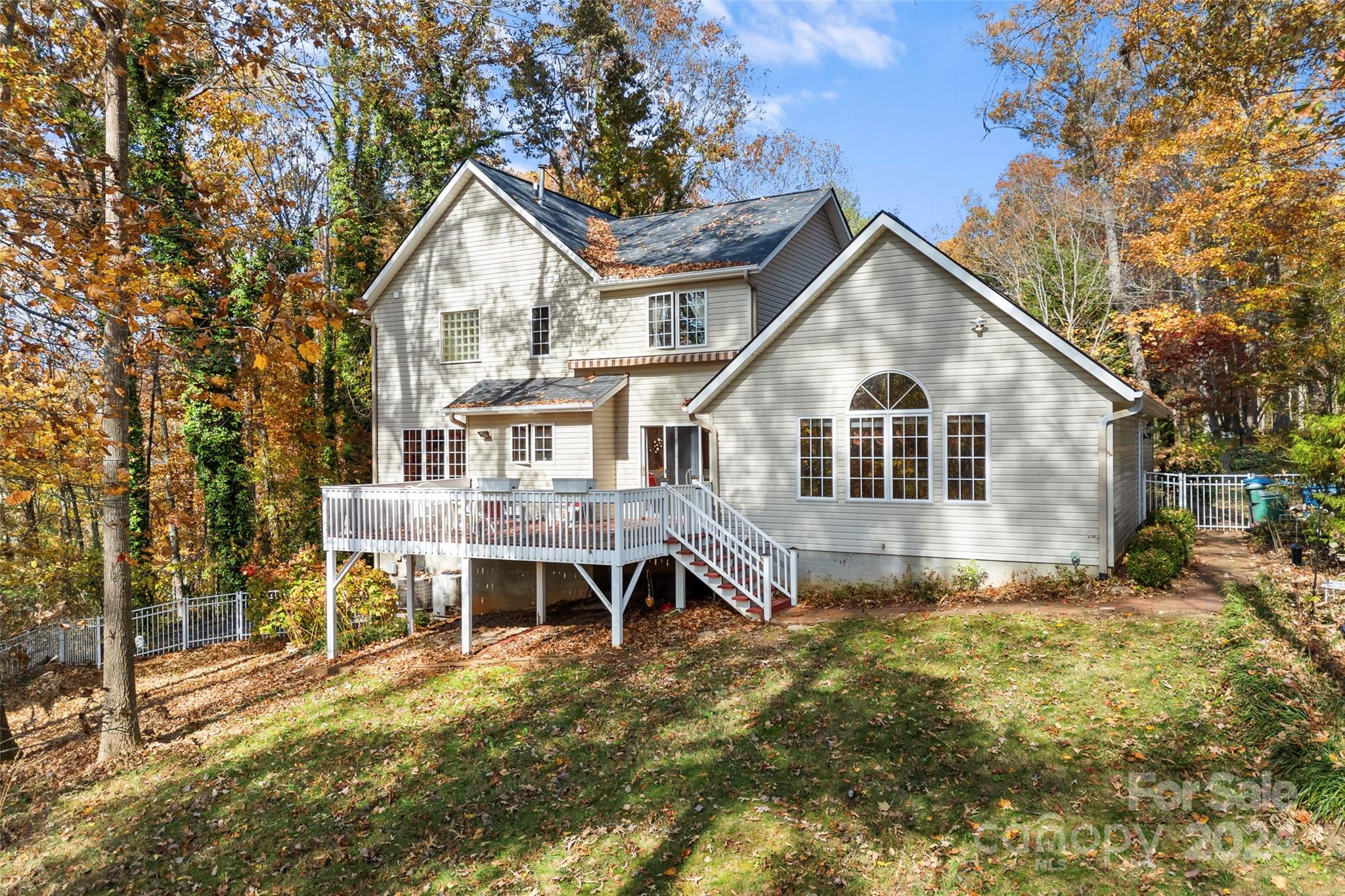 131 Caldonia Drive Candler NC 28715