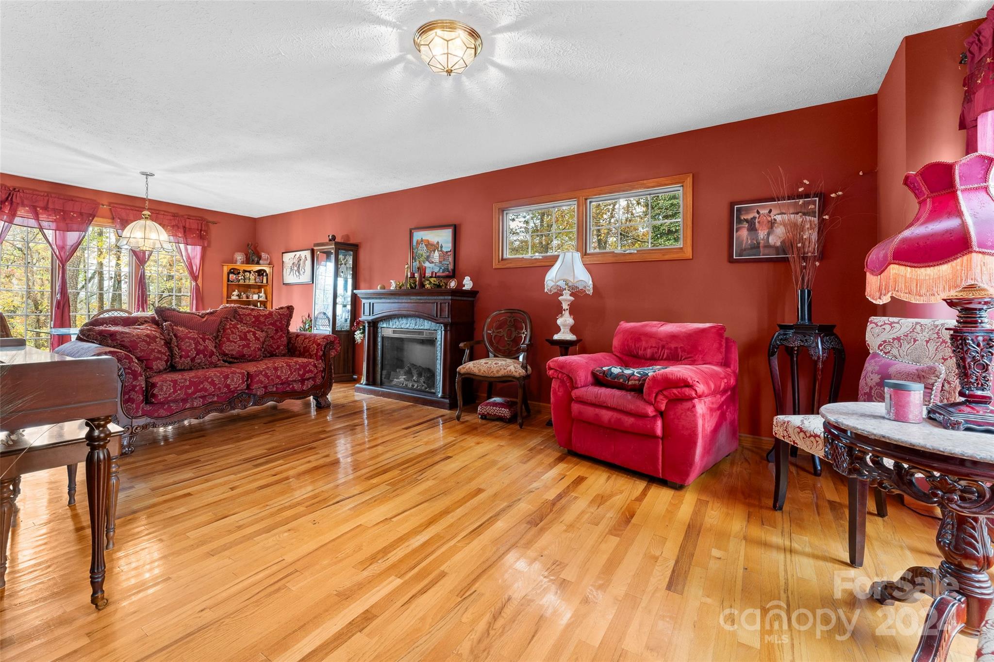 131 Caldonia Drive Candler NC 28715