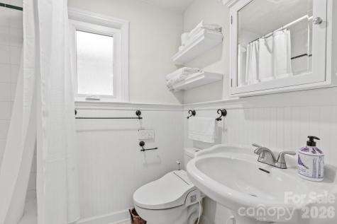 50 Midland Drive Asheville NC 28804