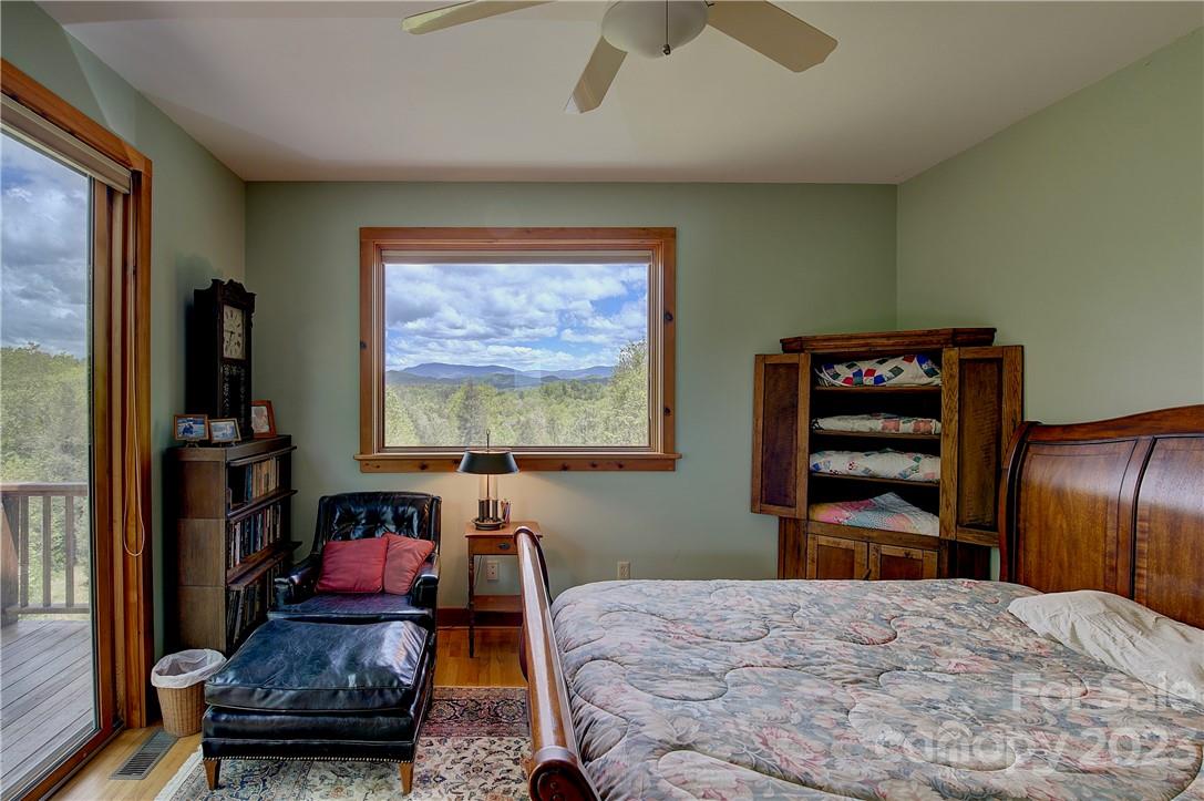 2143 Rabbit Hop Road Spruce Pine NC 28777