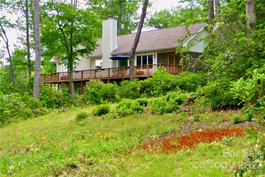 2143 Rabbit Hop Road Spruce Pine NC 28777