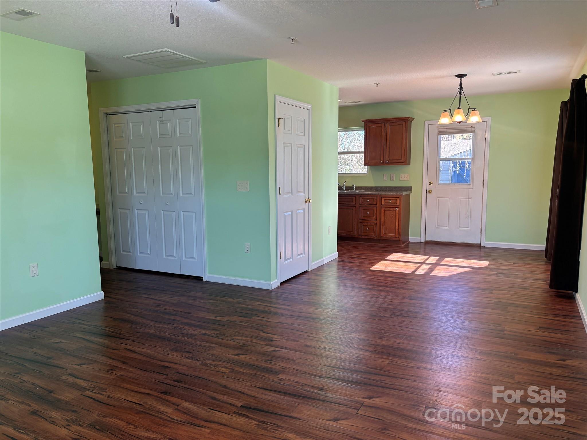 71 Volunteer Way Drive East Flat Rock NC 28726