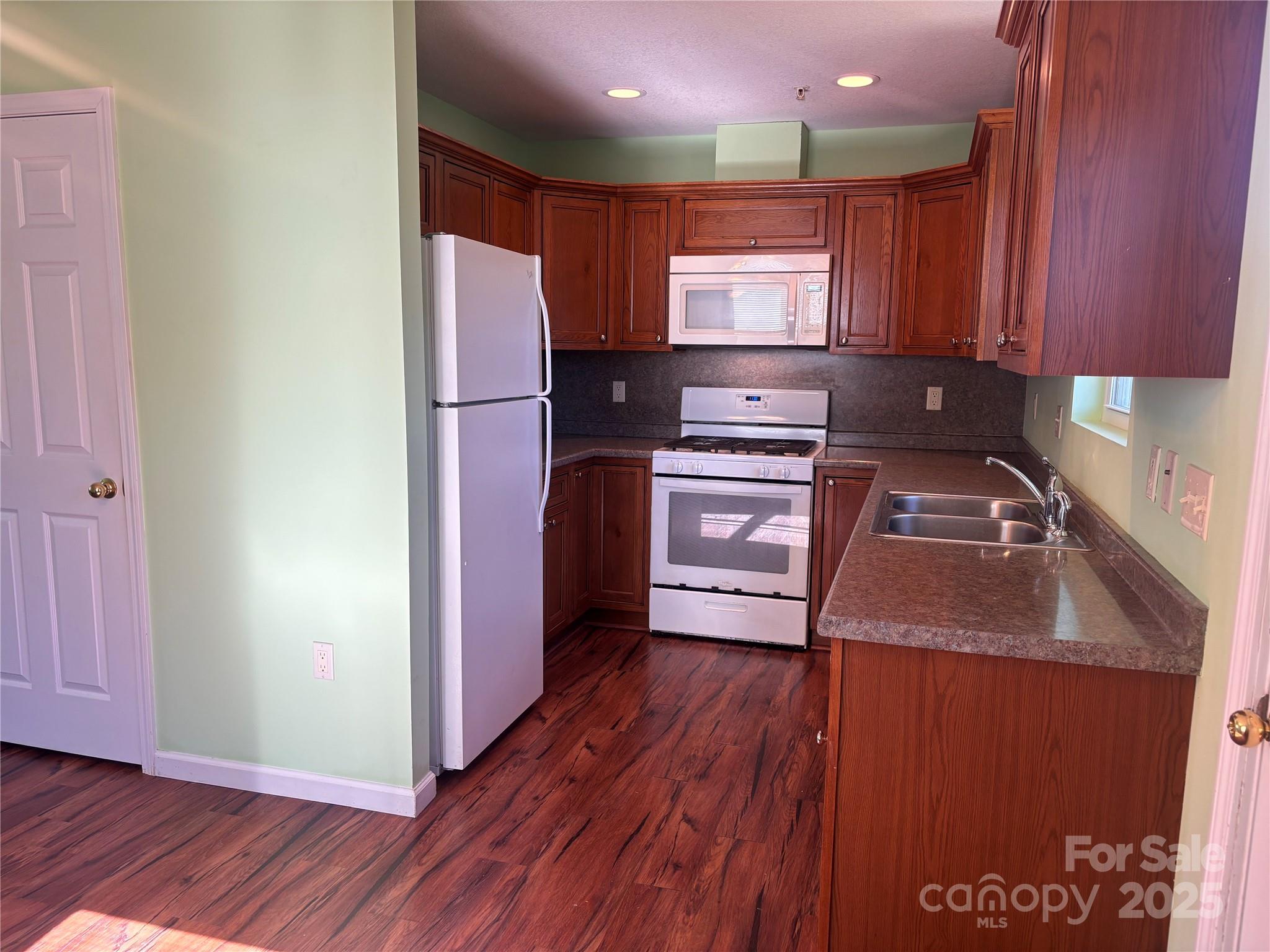 71 Volunteer Way Drive East Flat Rock NC 28726