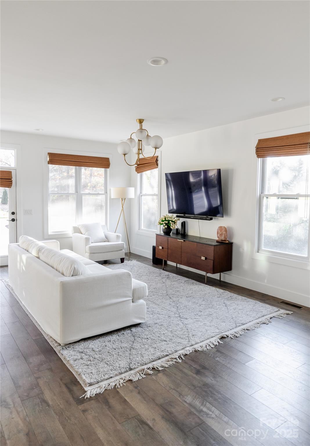 11 Pine Ridge Road Asheville NC 28805