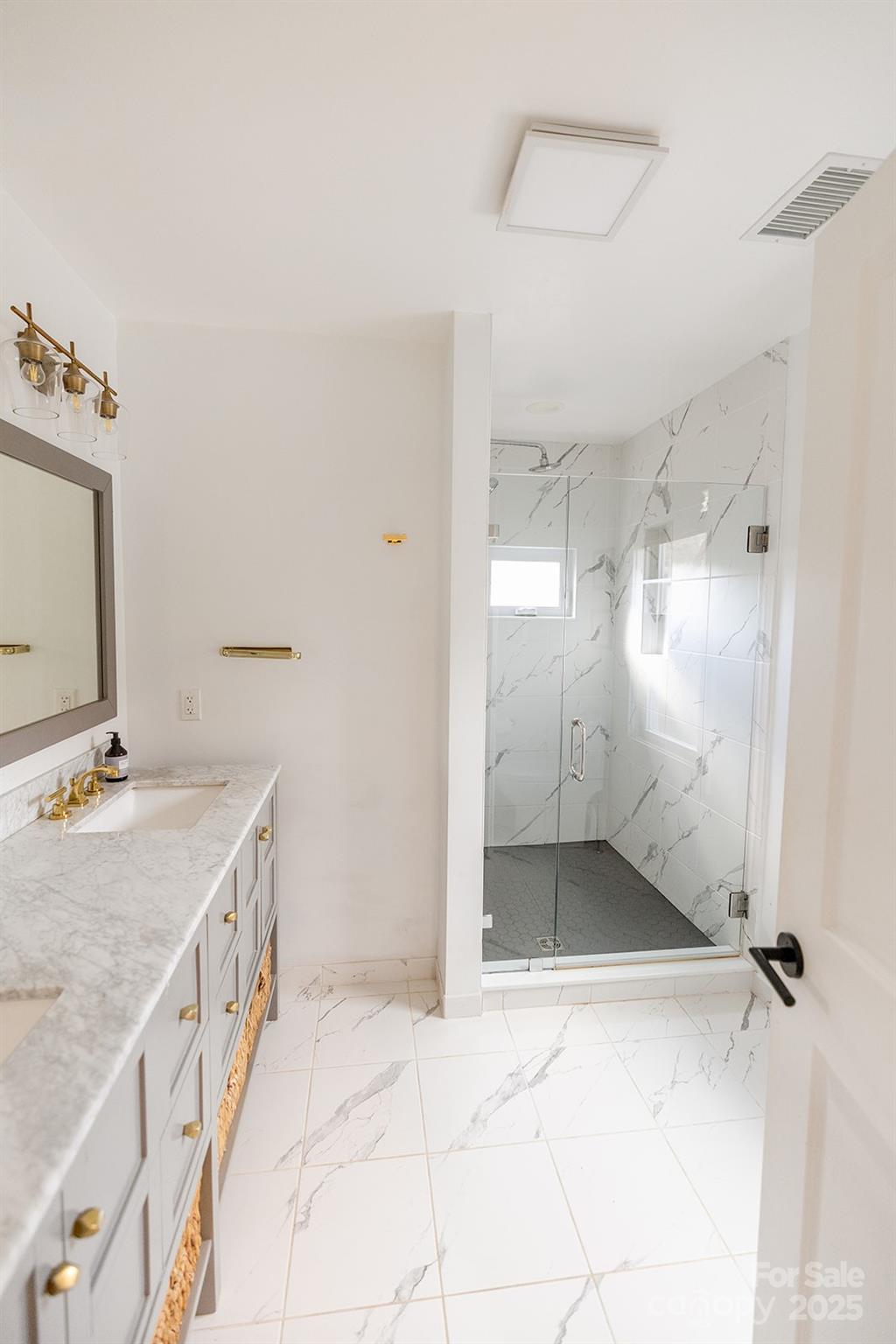 11 Pine Ridge Road Asheville NC 28805