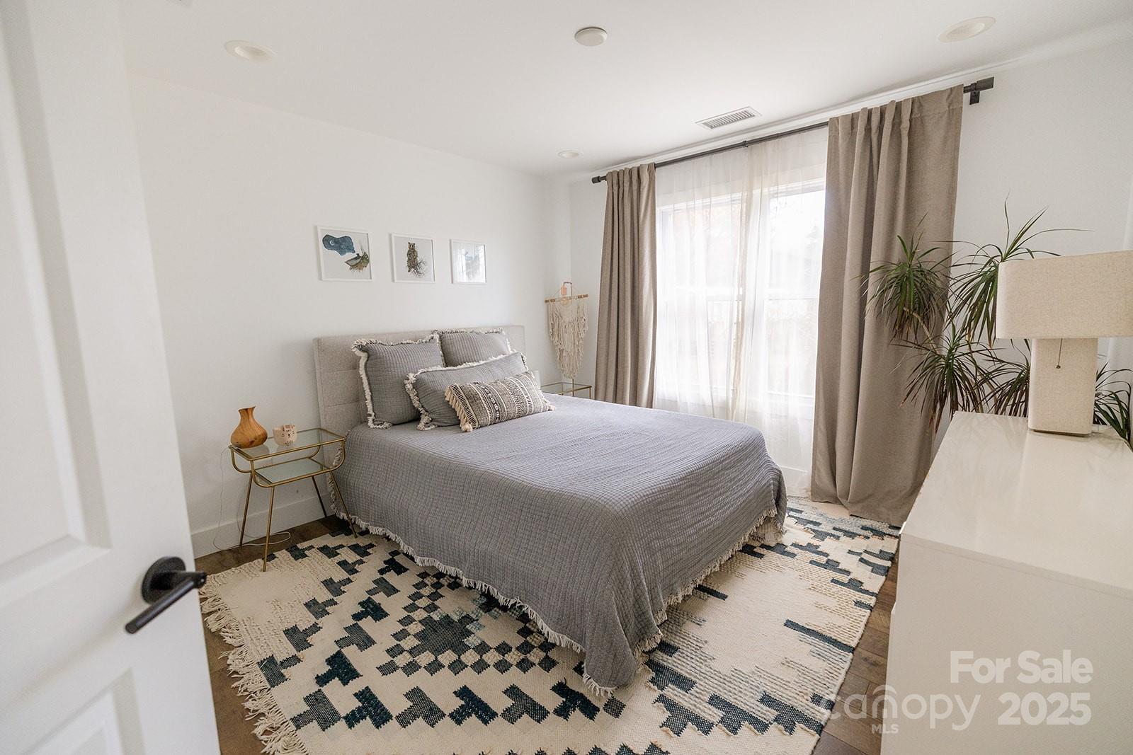 11 Pine Ridge Road Asheville NC 28805