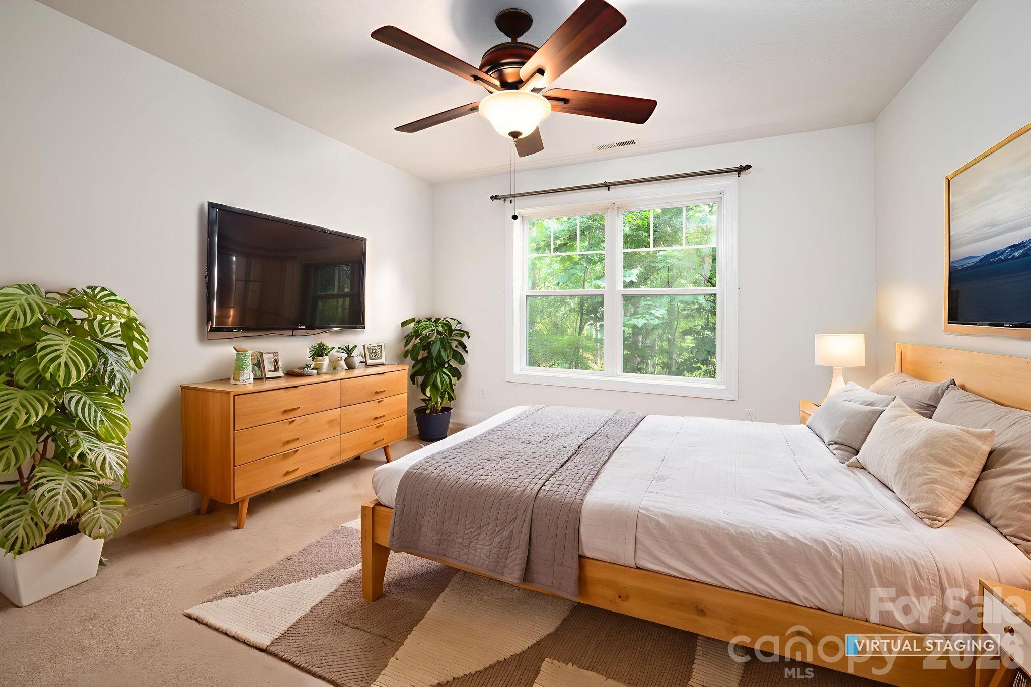 17 Bohemian Lane Asheville NC 28805