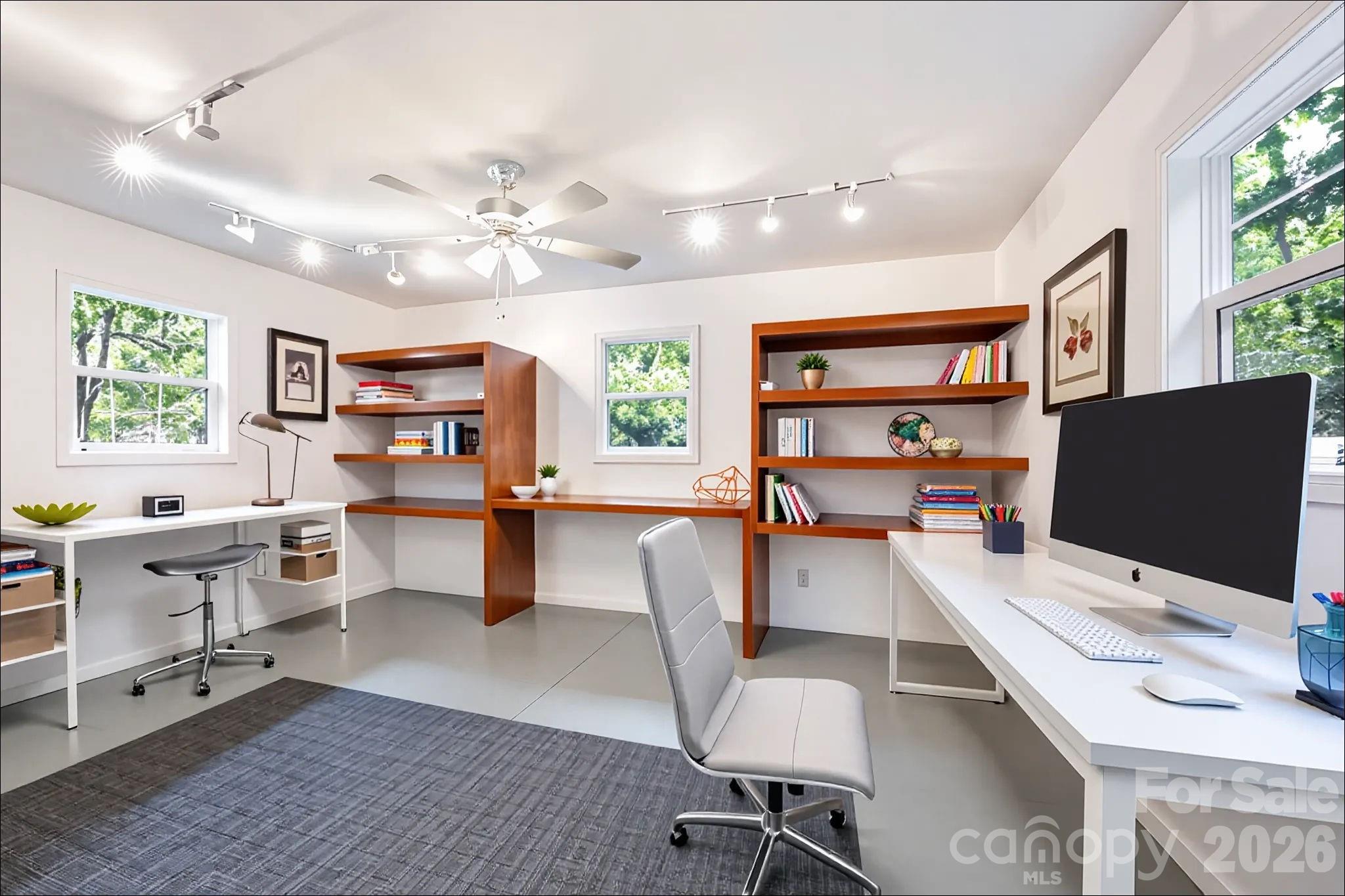 17 Bohemian Lane Asheville NC 28805