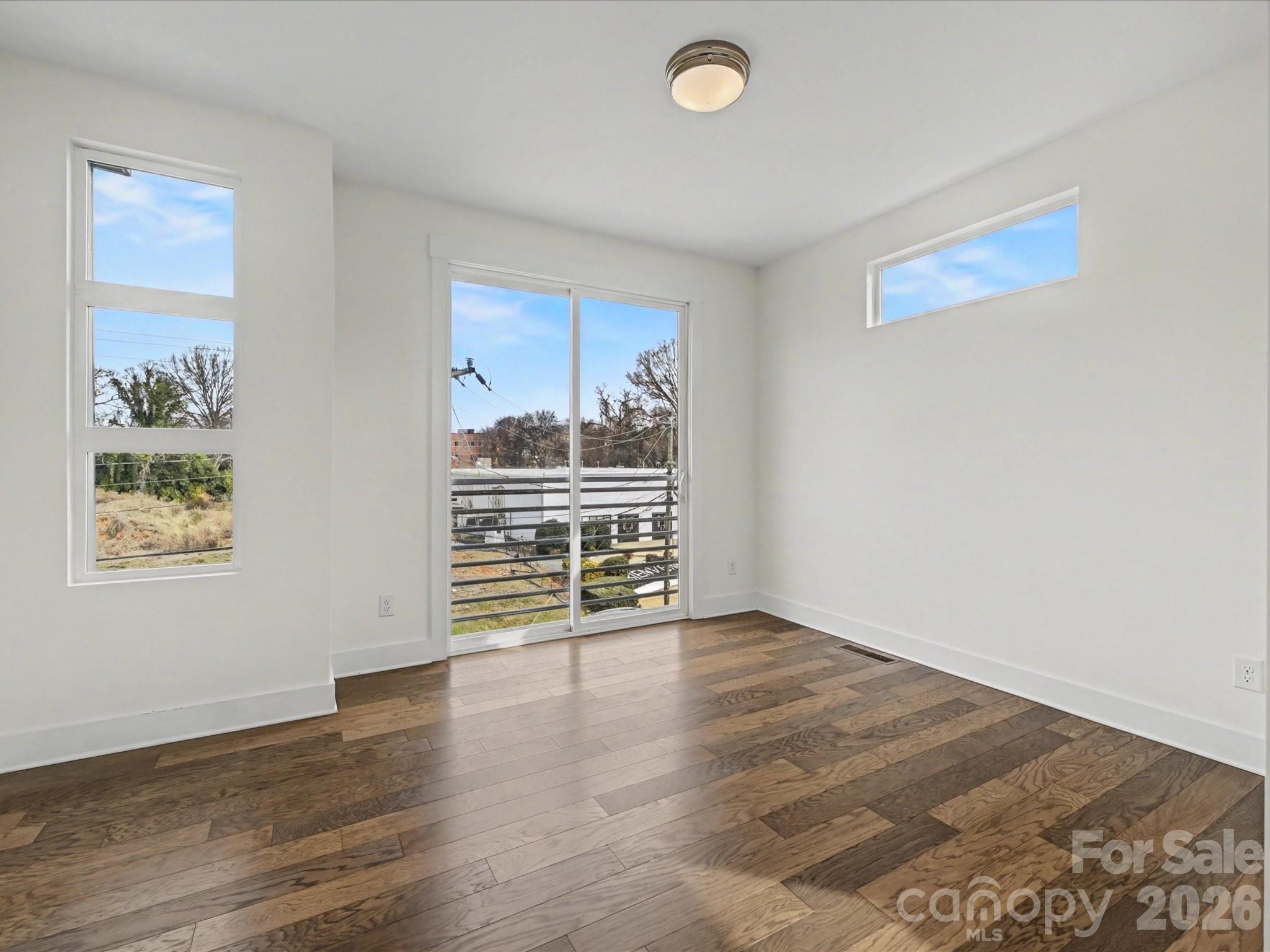 139 S Bruns Avenue Charlotte NC 28208