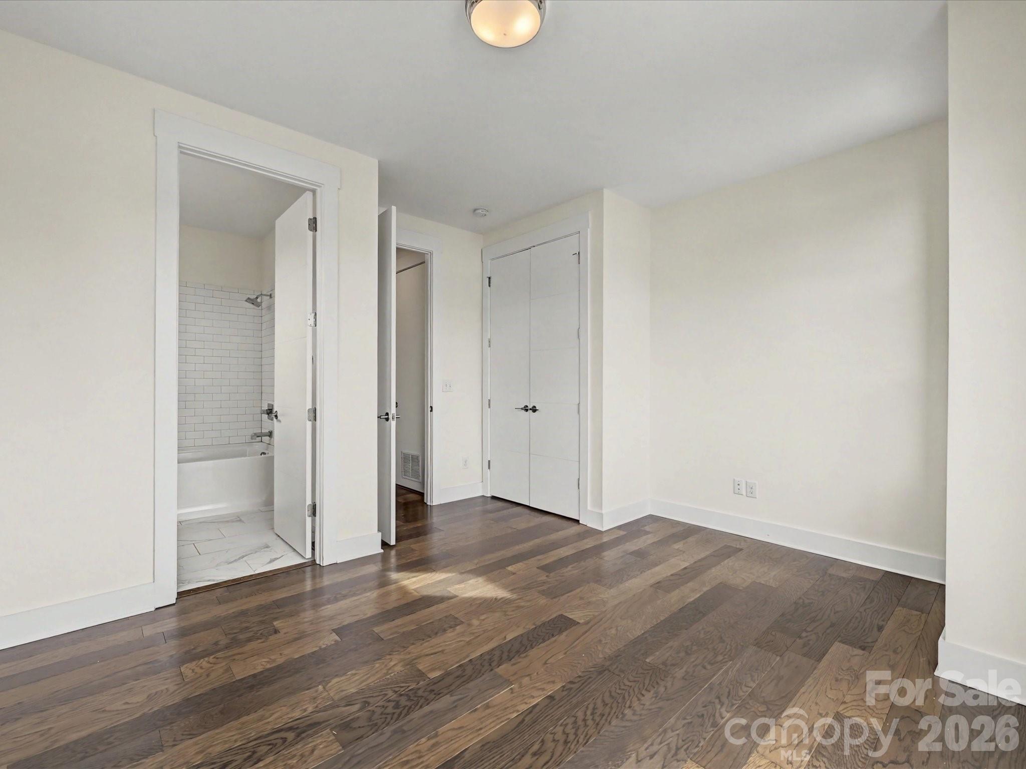 139 S Bruns Avenue Charlotte NC 28208