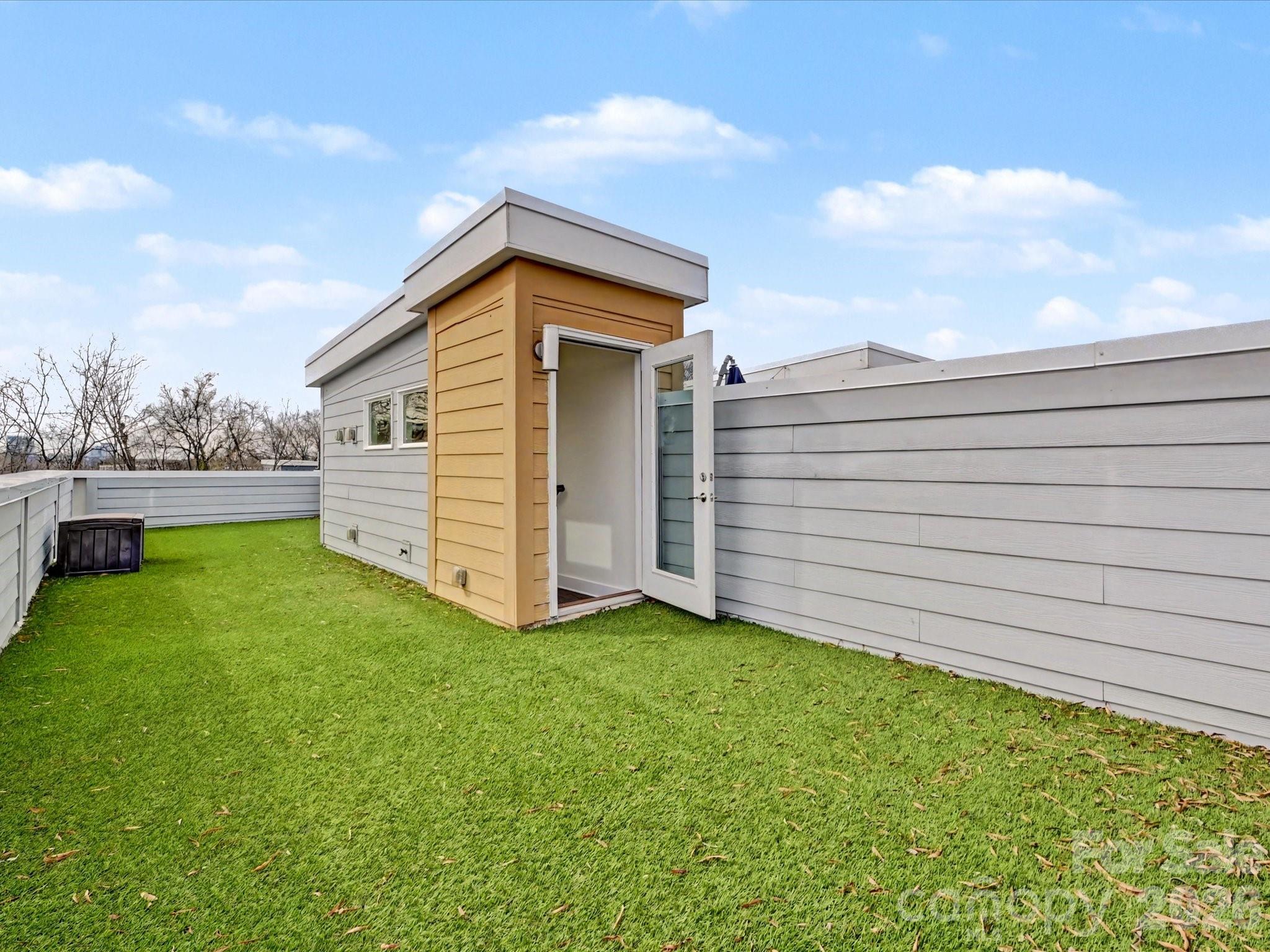 139 S Bruns Avenue Charlotte NC 28208