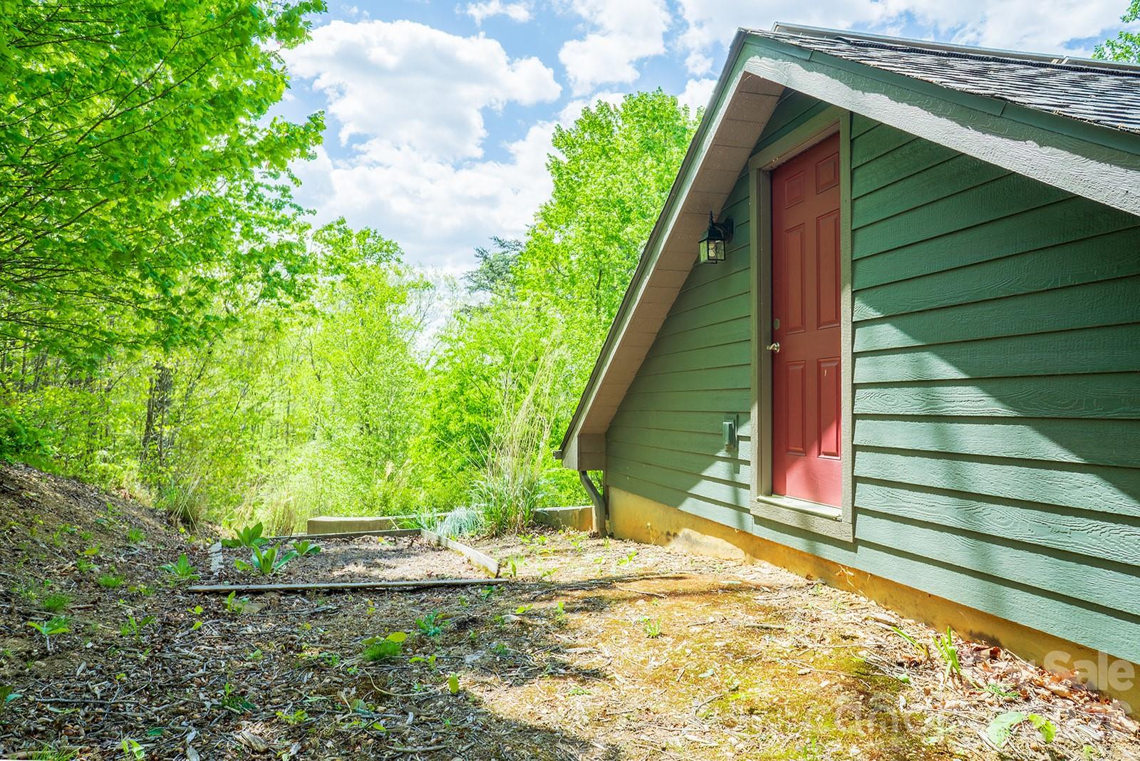 26 Robinson Creek Road Asheville NC 28803