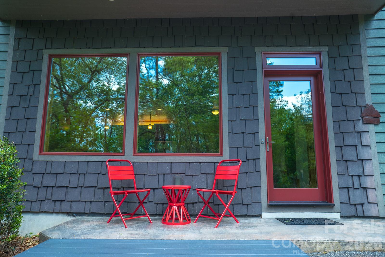 26 Robinson Creek Road Asheville NC 28803