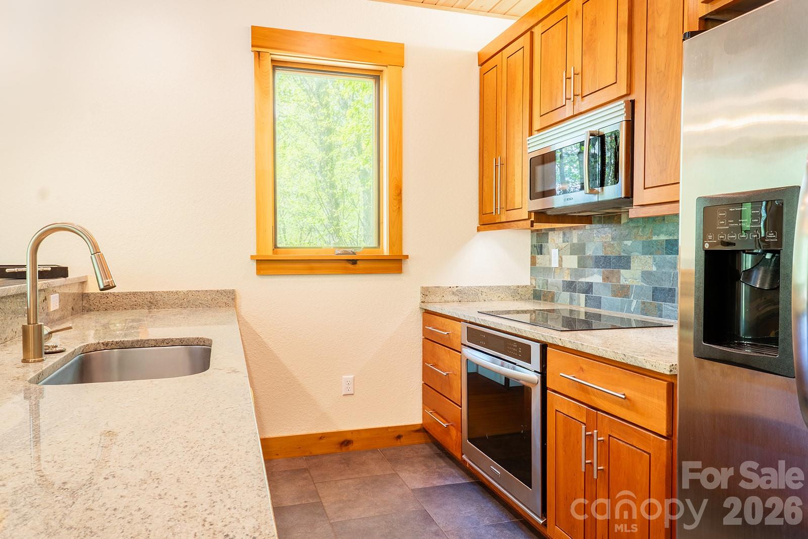 26 Robinson Creek Road Asheville NC 28803