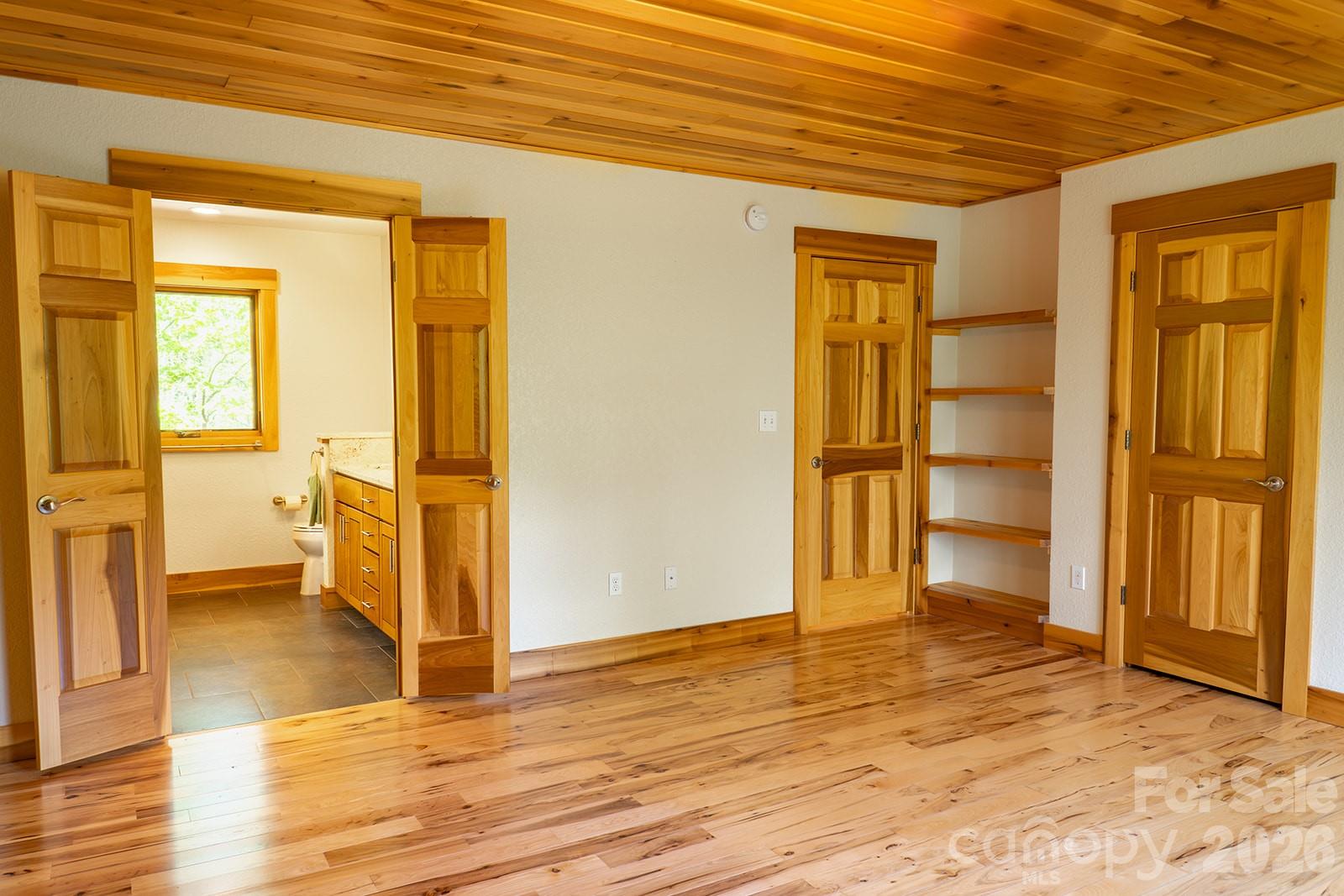 26 Robinson Creek Road Asheville NC 28803