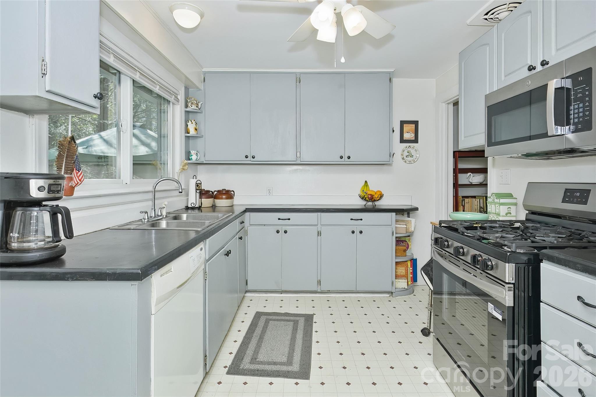 261 Forest Hill Drive Asheville NC 28803