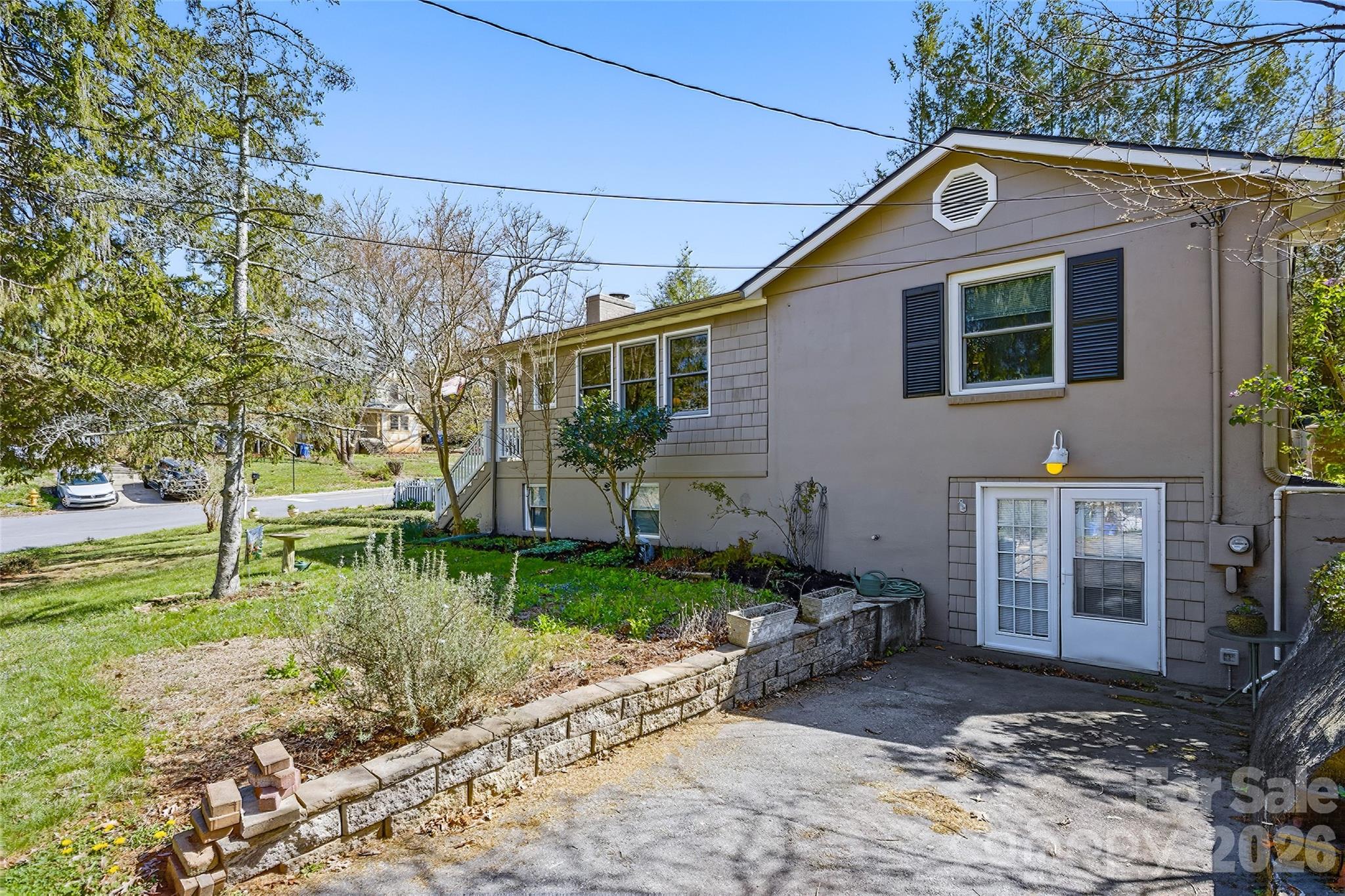 261 Forest Hill Drive Asheville NC 28803
