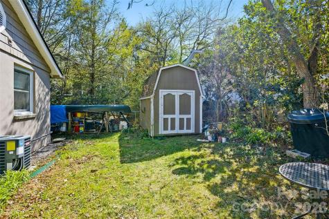 261 Forest Hill Drive Asheville NC 28803