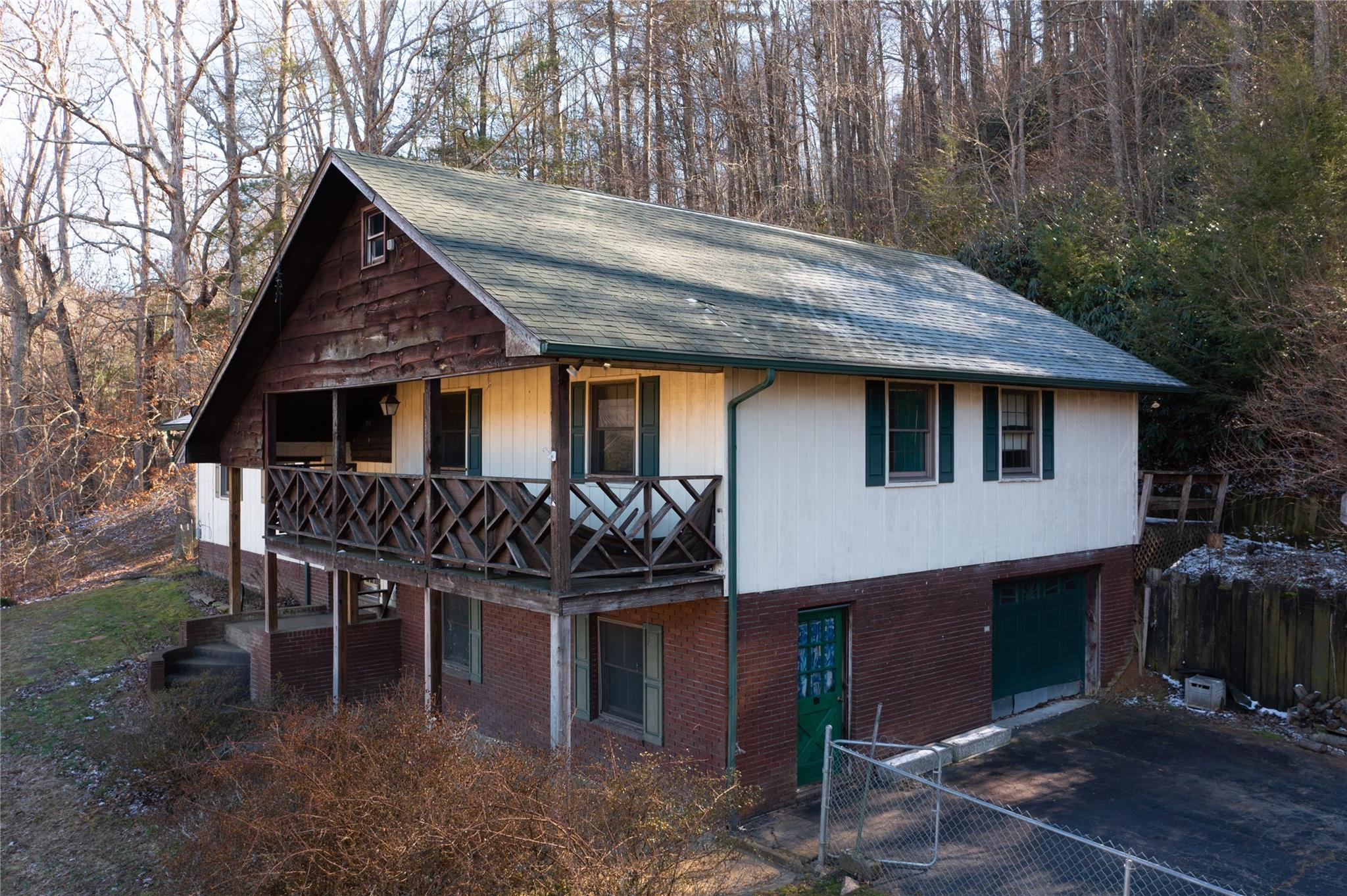 311 Greenberry Road Bakersville NC 28705
