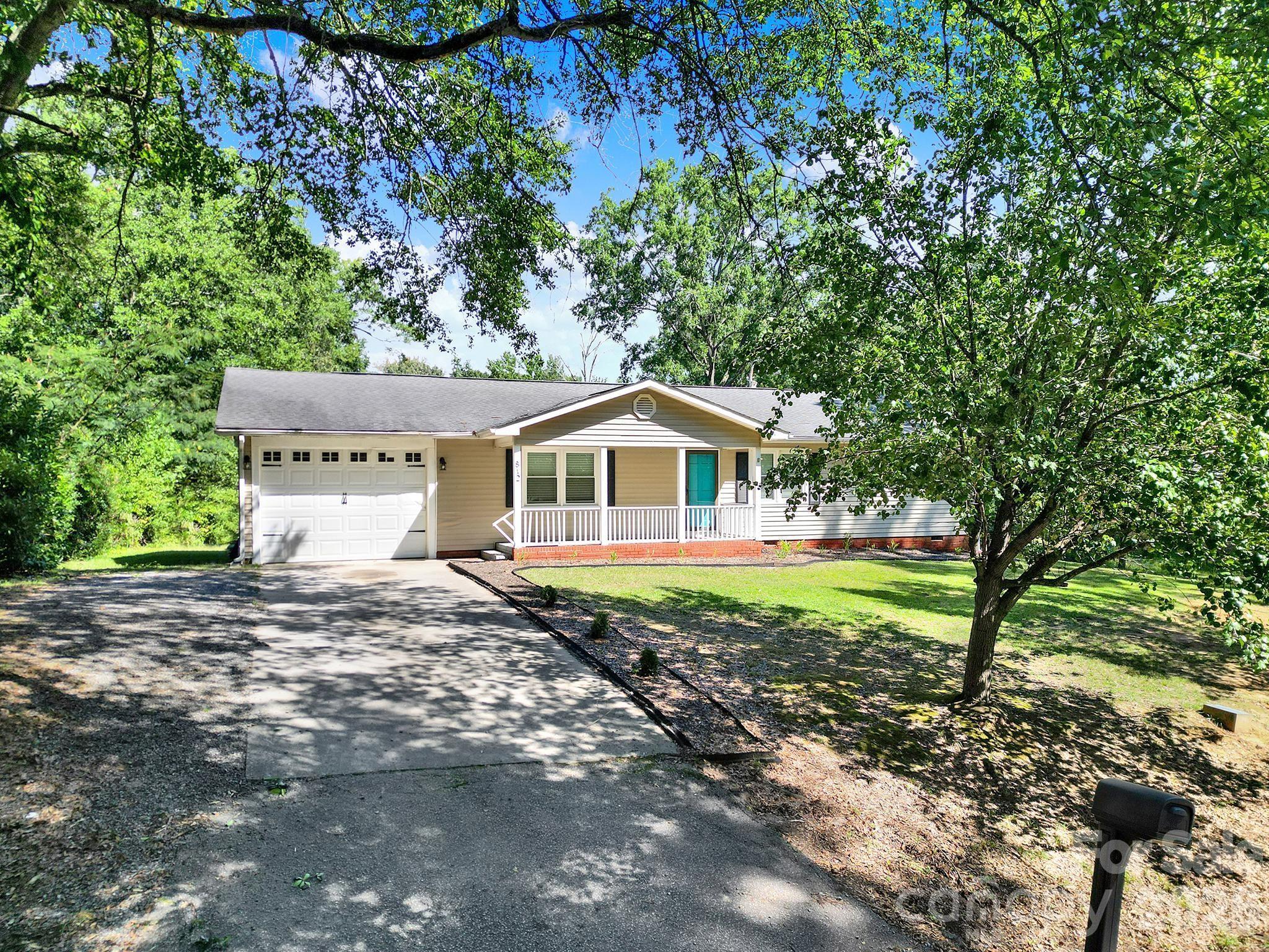 812 Hudson Street Lancaster SC 29720