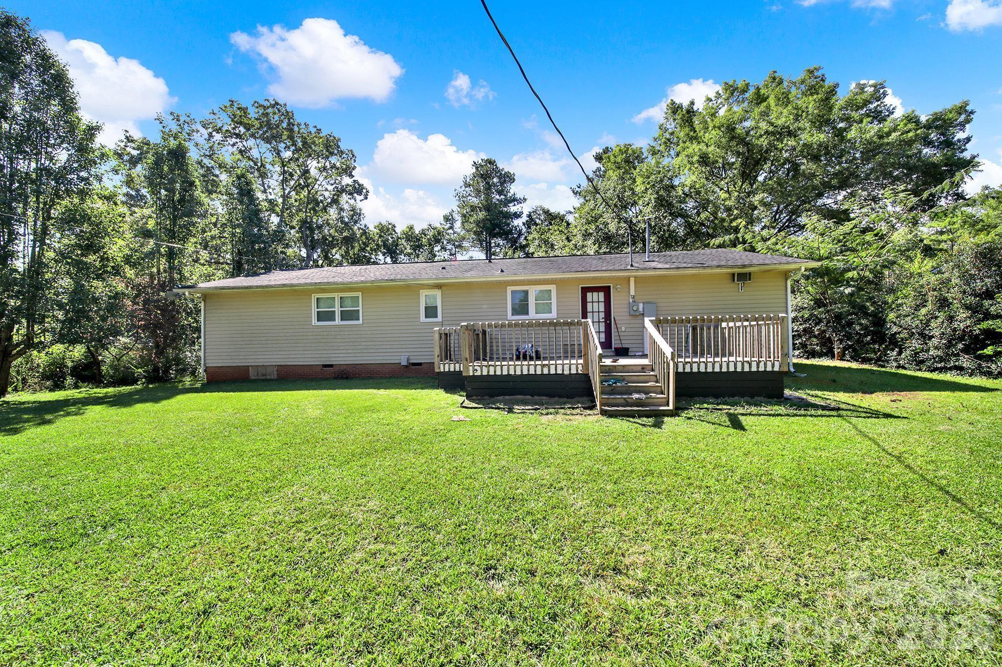 812 Hudson Street Lancaster SC 29720