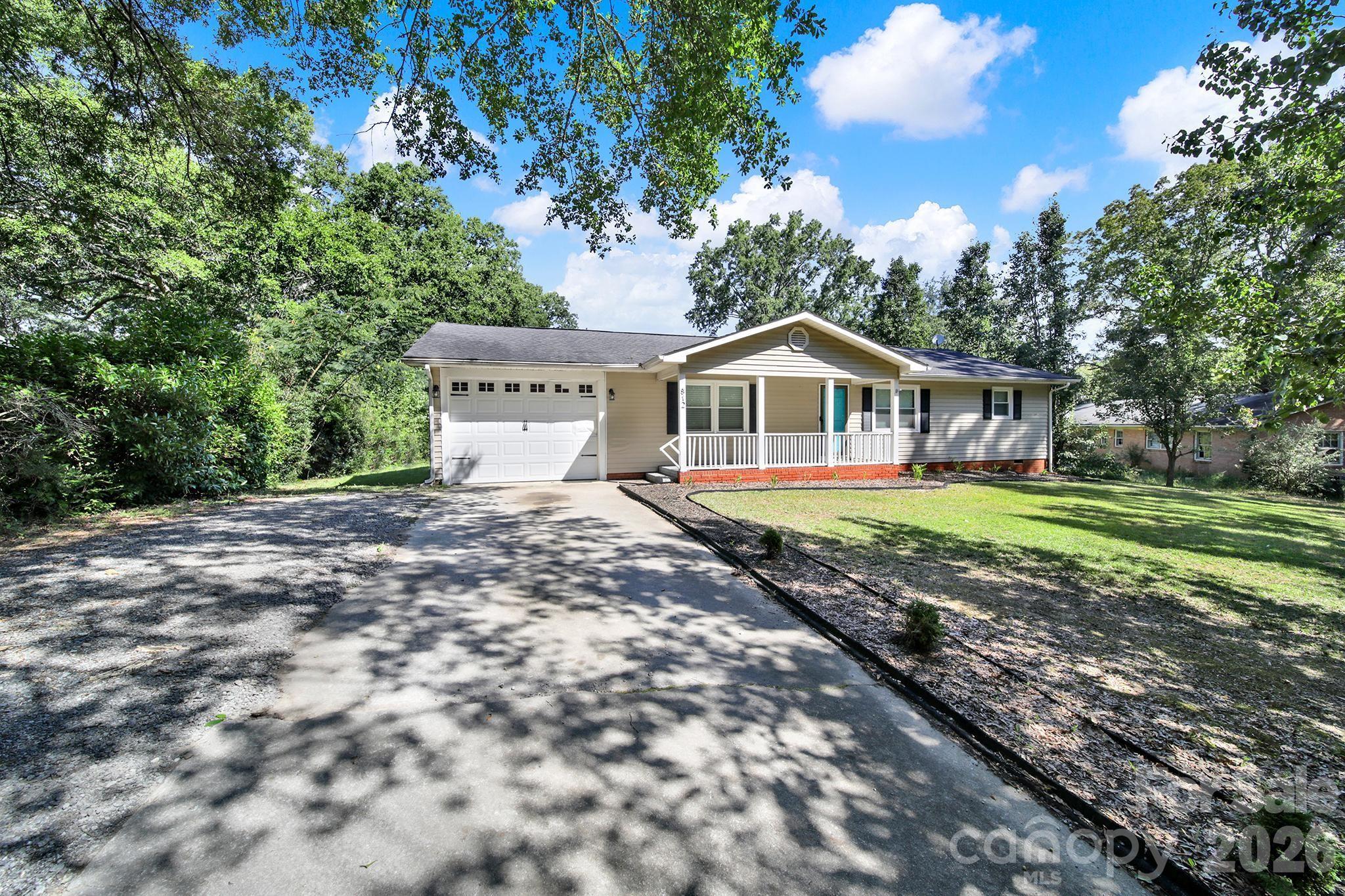 812 Hudson Street Lancaster SC 29720