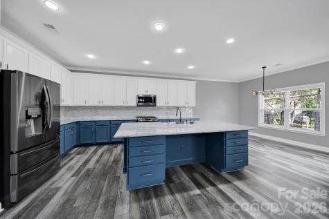325 Mount Side Way Fort Mill SC 29715