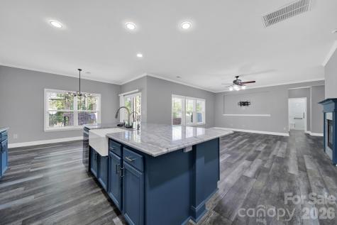 325 Mount Side Way Fort Mill SC 29715