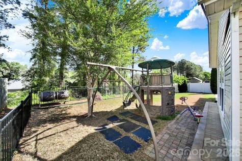 325 Mount Side Way Fort Mill SC 29715