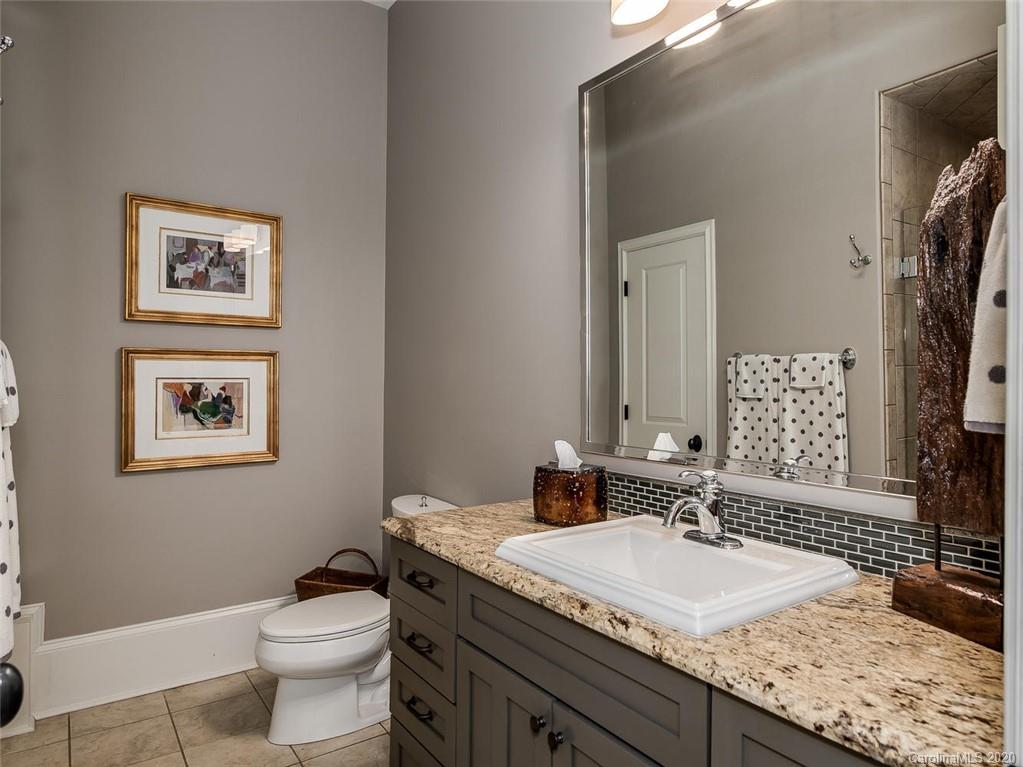 1120 Queens Road W Charlotte NC 28207