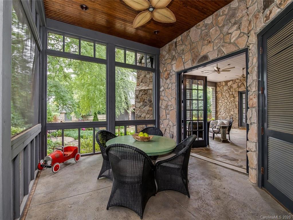 1120 Queens Road W Charlotte NC 28207