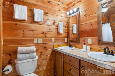 2257 Quiet Creek Lane Lenoir NC 28645