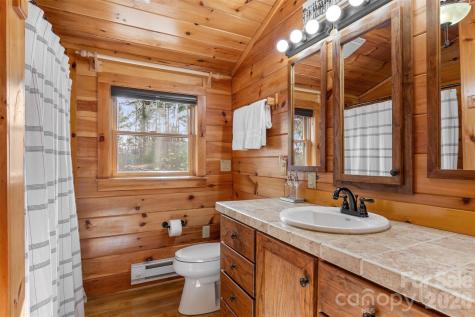 2257 Quiet Creek Lane Lenoir NC 28645
