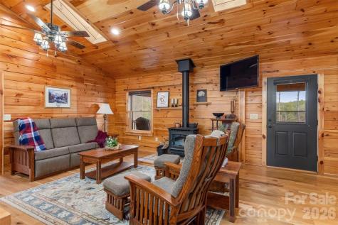 2257 Quiet Creek Lane Lenoir NC 28645