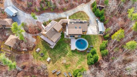 2257 Quiet Creek Lane Lenoir NC 28645