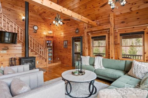 2257 Quiet Creek Lane Lenoir NC 28645