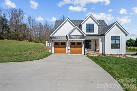122 Wintercress Drive Mills River NC 28759