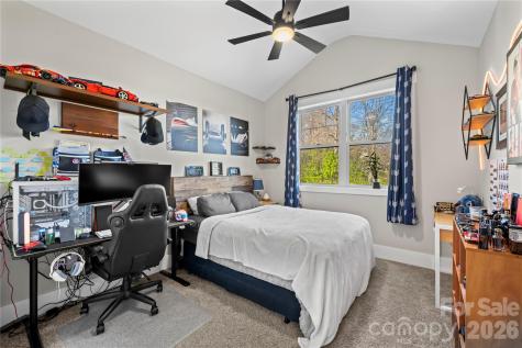 122 Wintercress Drive Mills River NC 28759