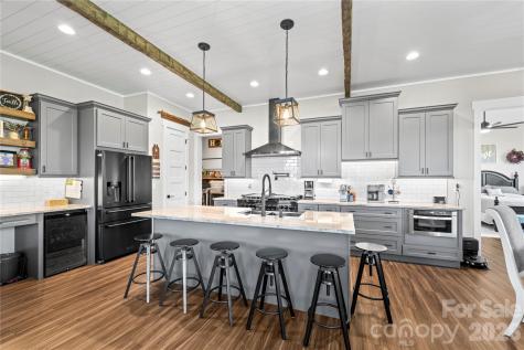 122 Wintercress Drive Mills River NC 28759