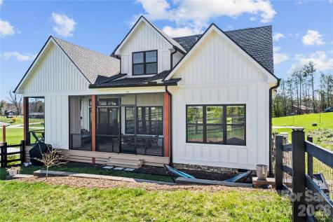122 Wintercress Drive Mills River NC 28759