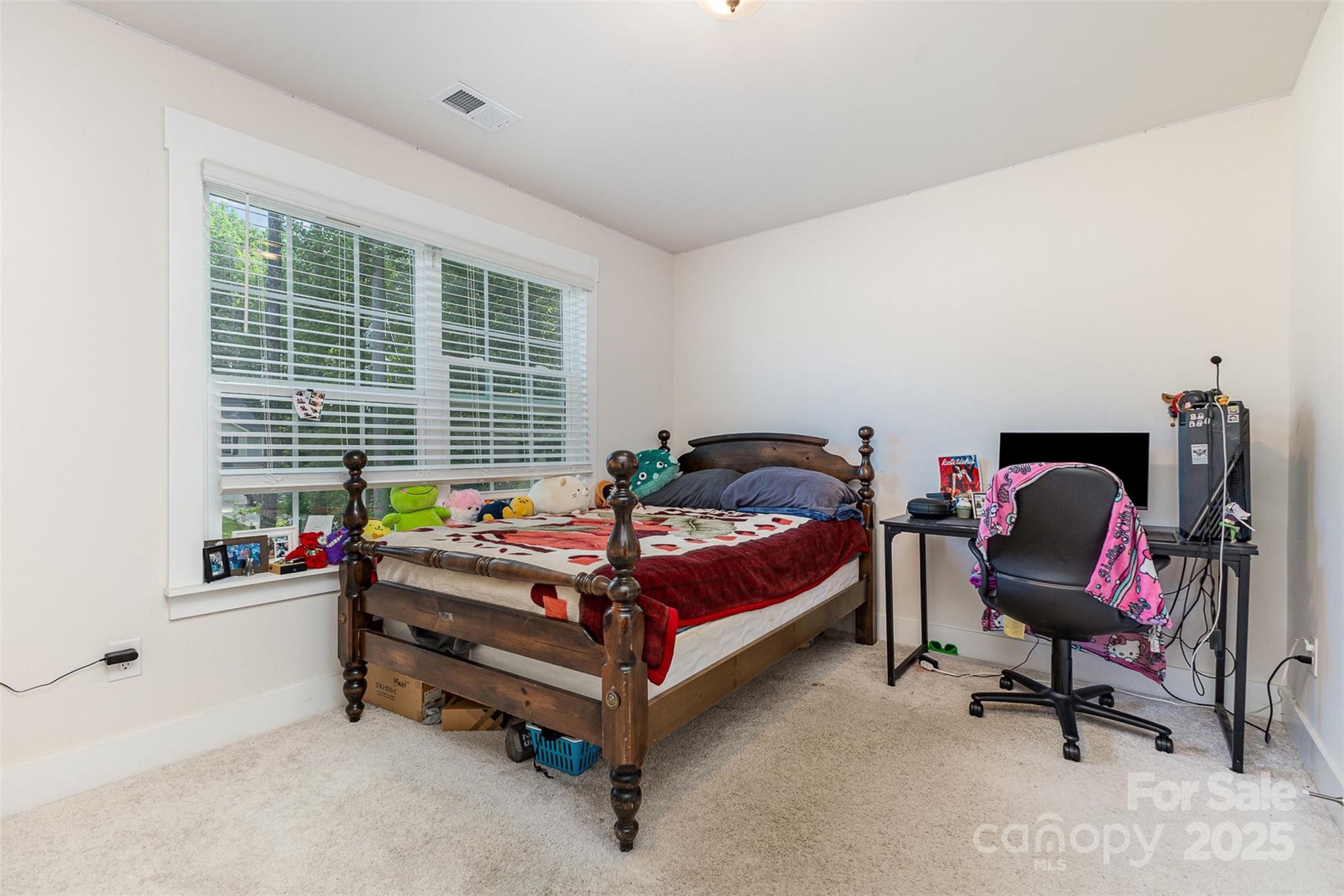 7725 Shalom Drive Charlotte NC 28216