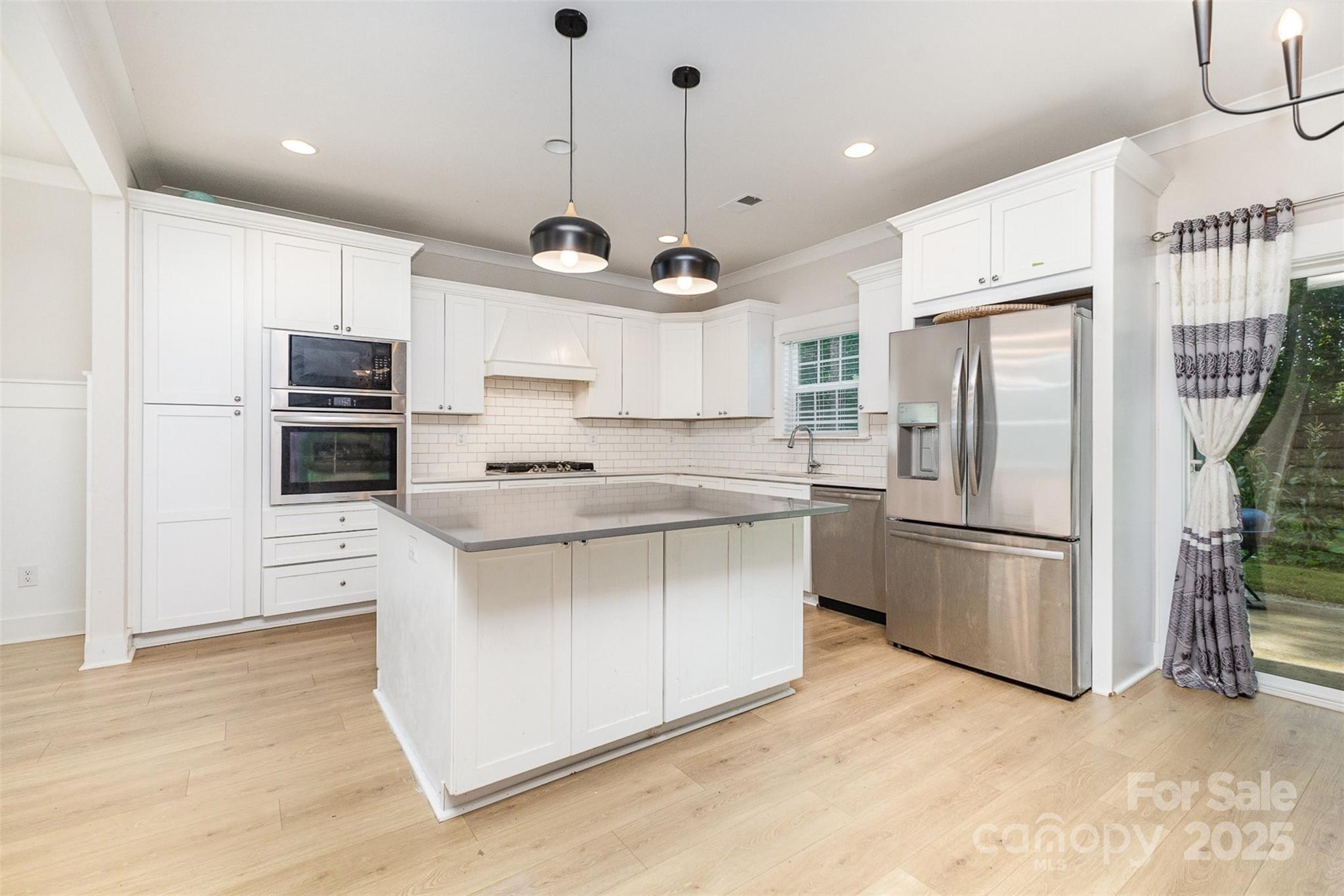 7725 Shalom Drive Charlotte NC 28216