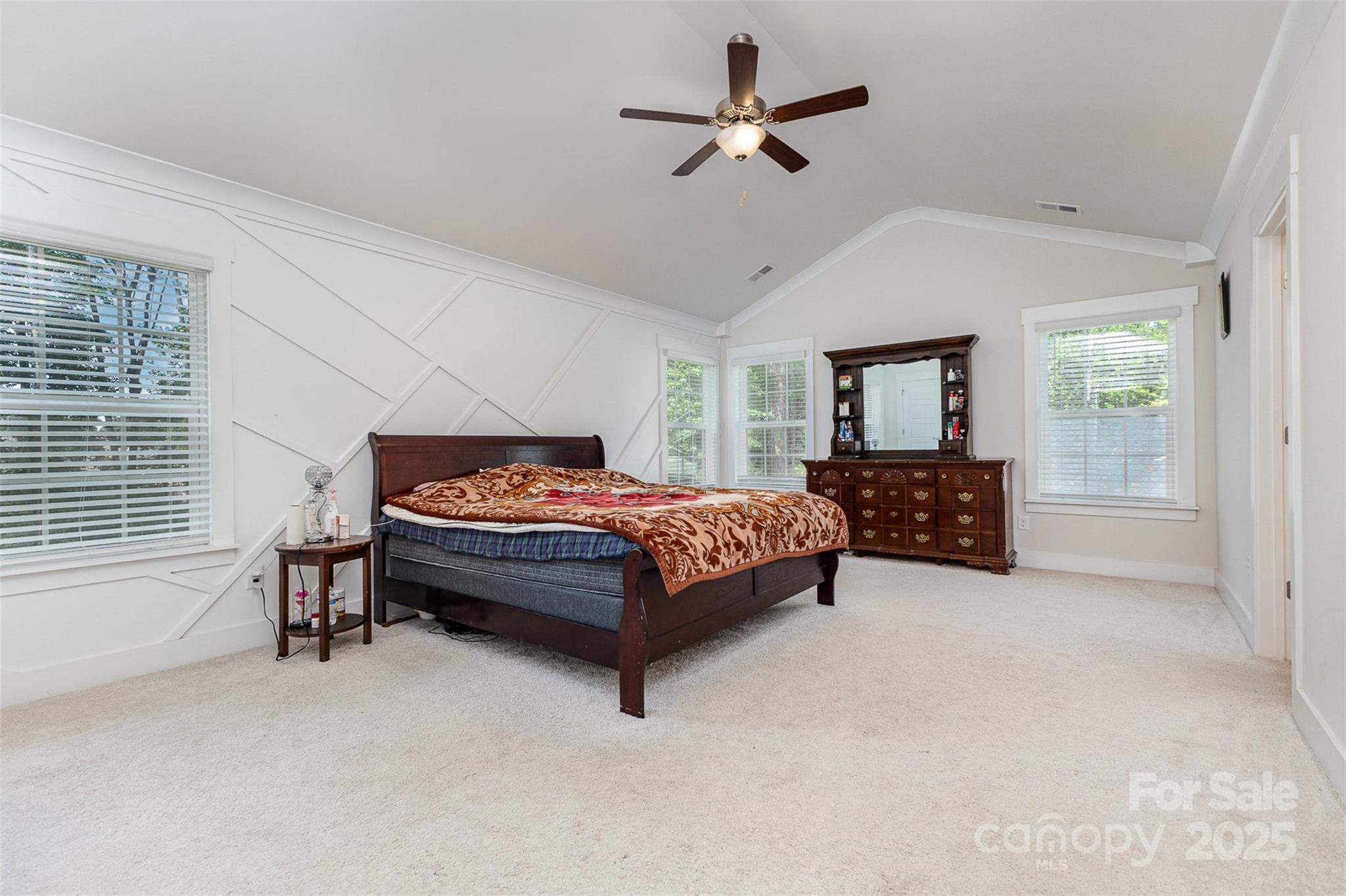 7725 Shalom Drive Charlotte NC 28216