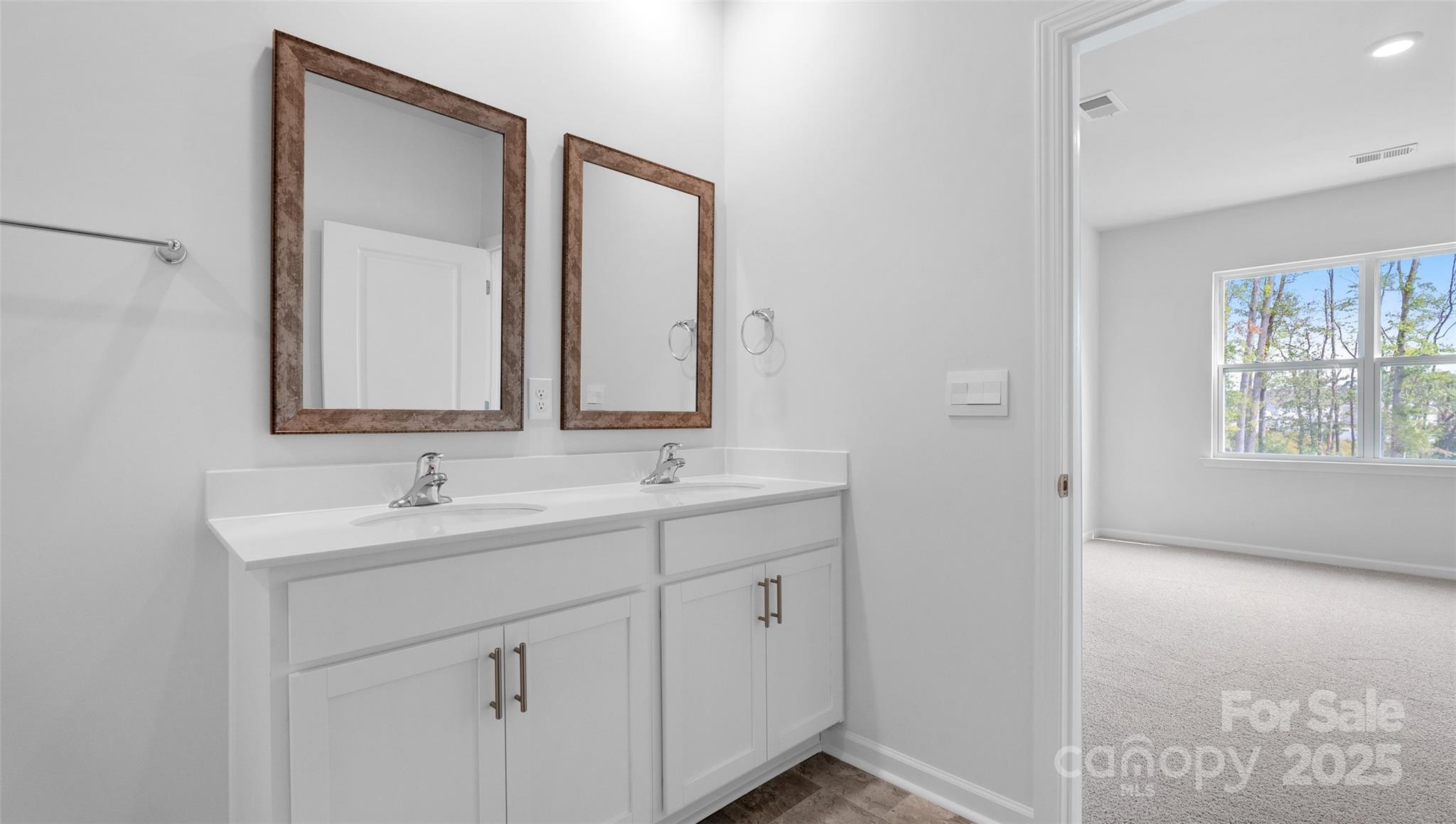 615 Country Oak Drive Asheville NC 28804