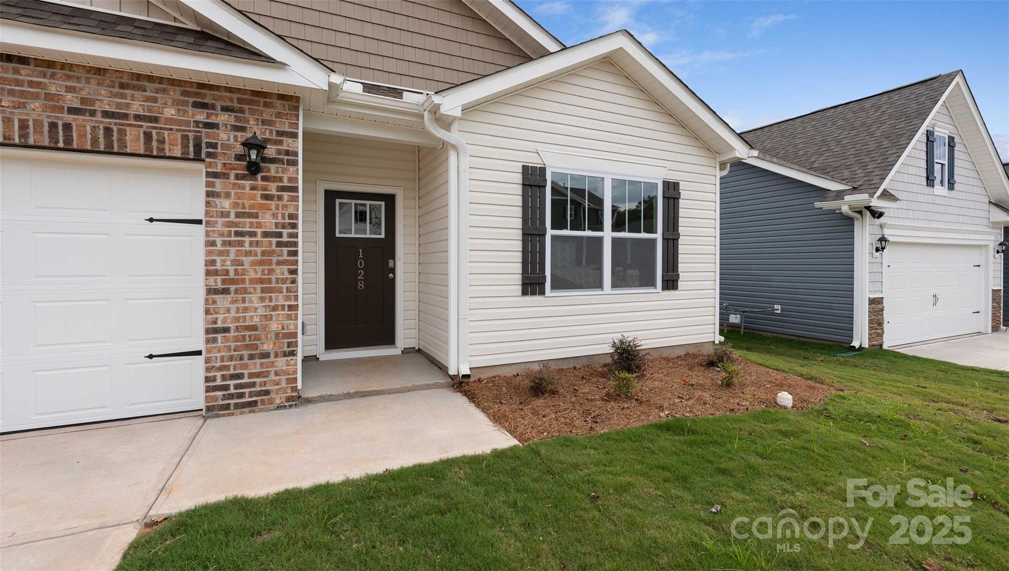 615 Country Oak Drive Asheville NC 28804