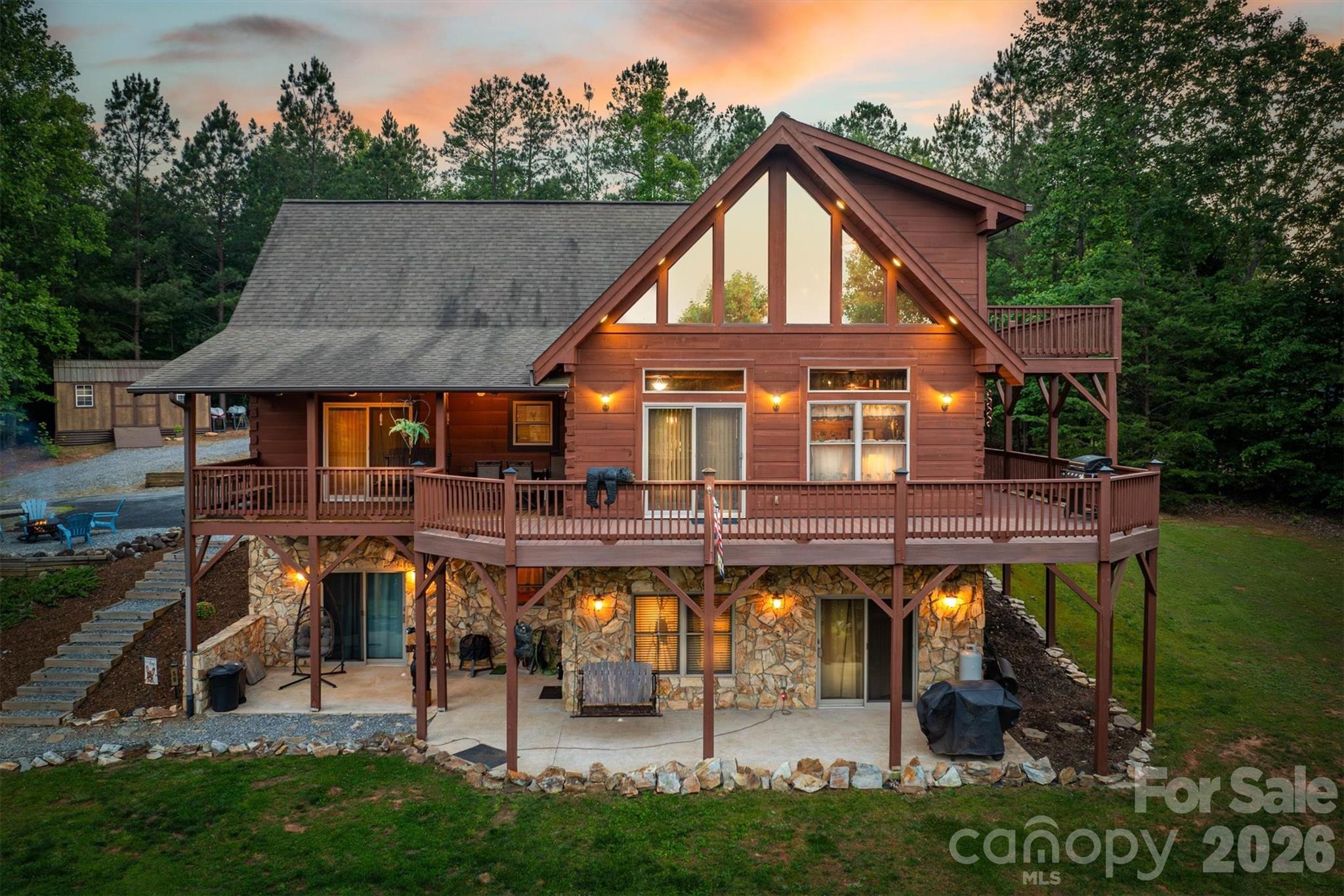 16 Saratoga Drive Nebo NC 28761