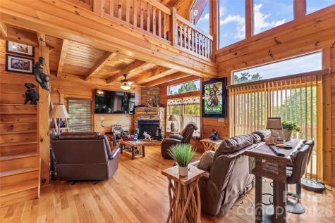 16 Saratoga Drive Nebo NC 28761