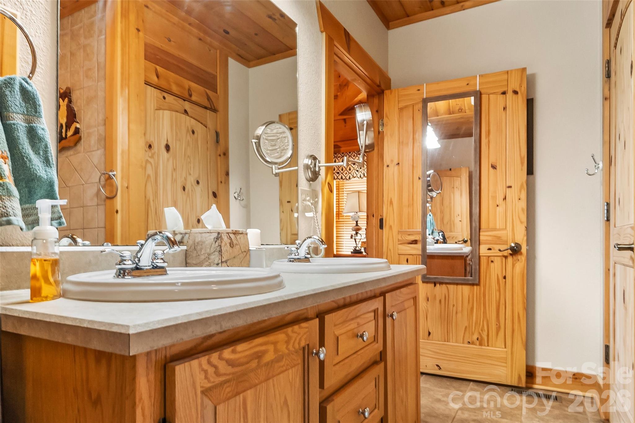 16 Saratoga Drive Nebo NC 28761