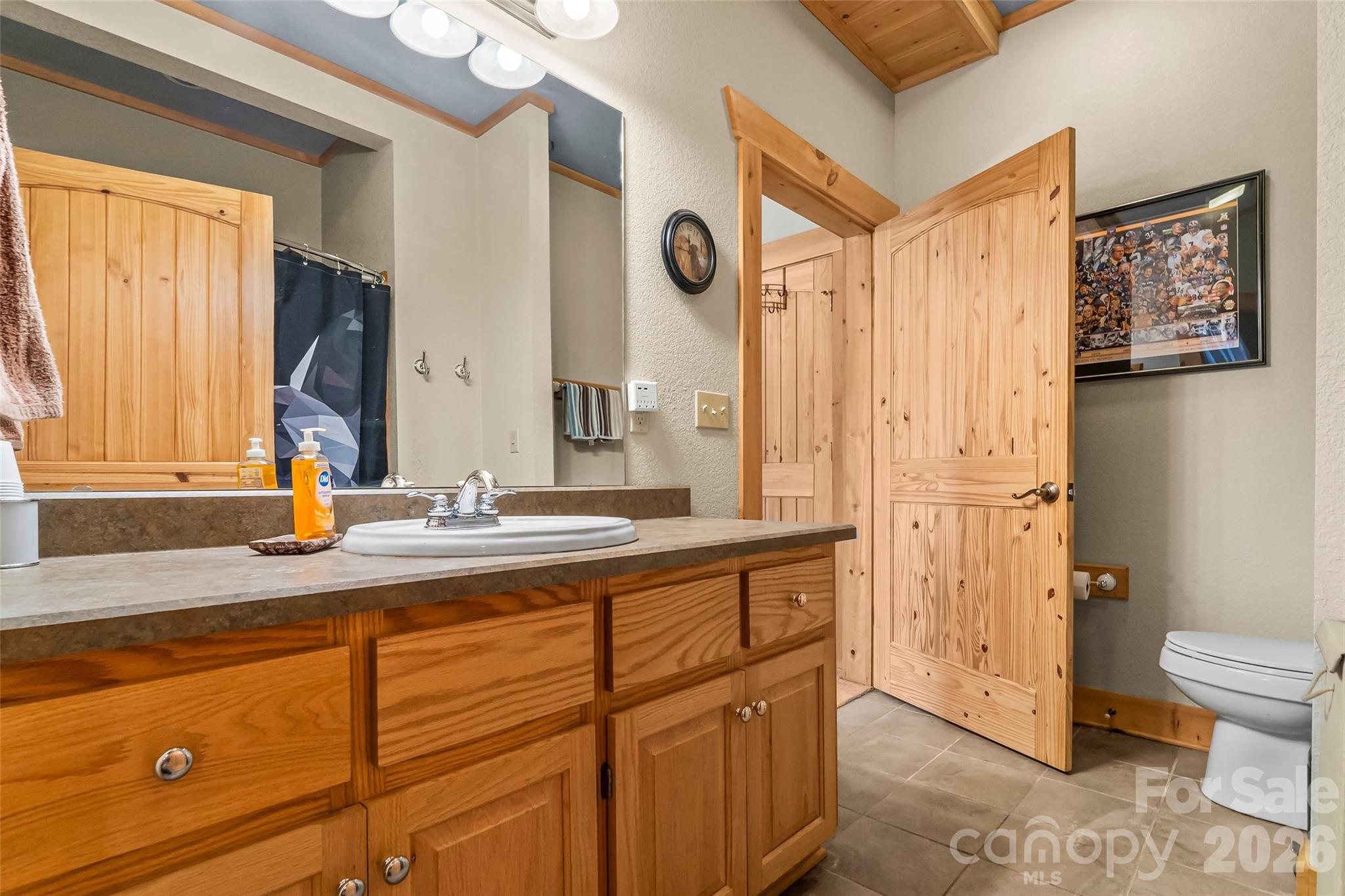 16 Saratoga Drive Nebo NC 28761